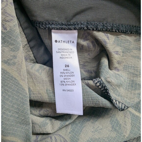 Women's Athleta Trekkie North Printed Shorts Size 26 Ripstop Outdoors Army Green - Picture 8 of 13